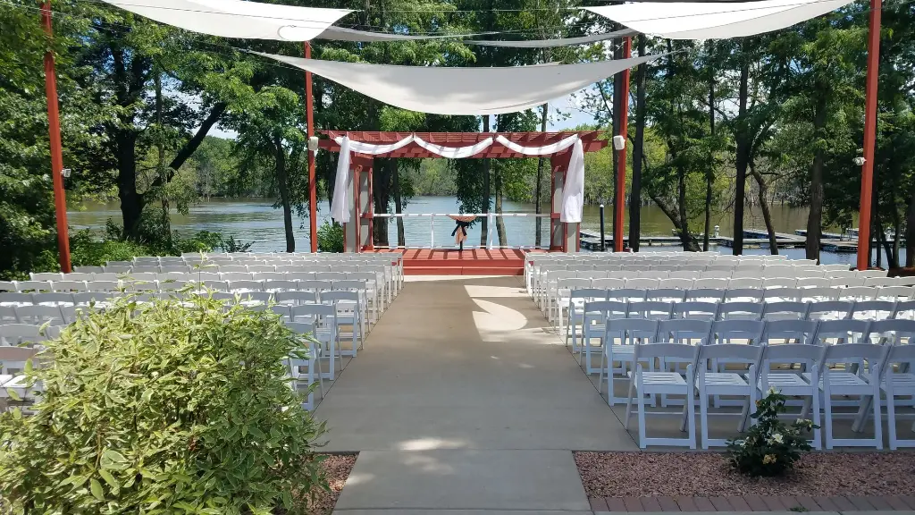 3 Swoop Altar Draping.webp