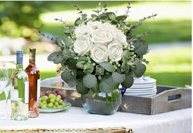 Eucalyptus Bouquet w/Roses