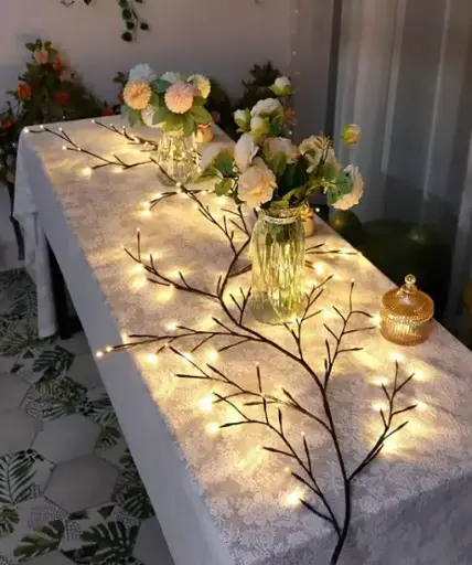 Garland: Lighted Twig 